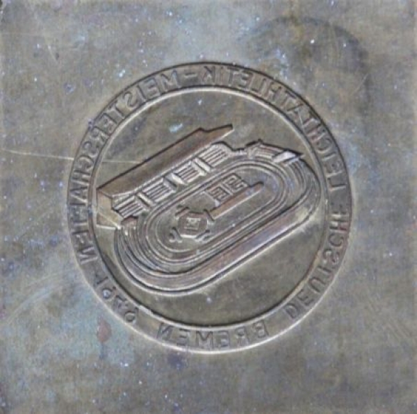 German Athletics Mastery 1949 Embossed Plate copper (6611)